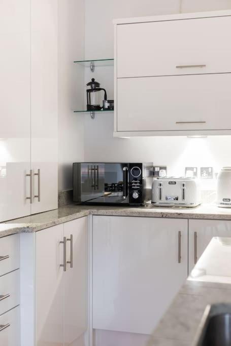 Best City Centre Luxurious Home Free Parking Belfast Bagian luar foto
